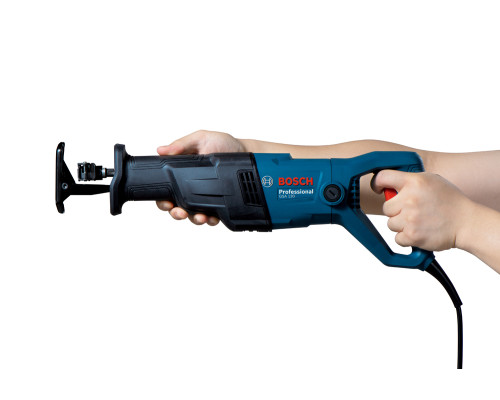 Пила сабельная Bosch GSA 120