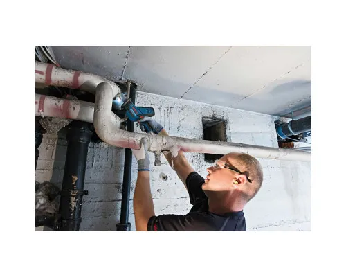 Акумуляторна шабельна пила Bosch GSA 18V-LI C Акумуляторна шабельна пила Bosch GSA 18V-LI C